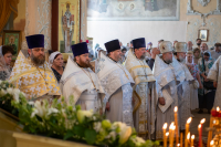 В праздник Вознесения Господня, в день памяти Апостола и евангелиста Иоанна Богослова, митрополит Орловский и Болховский Тихон возглавил Божественную литургию в Богоявленском соборе города Орла, за которой был совершен чин прославления святого праведного Афанасия, Христа ради юродивого, исповедника. 21 мая 2026 года, г.Орел В праздник Вознесения Господня, в день памяти Апостола и евангелиста Иоанна Богослова, митрополит Орловский и Болховский Тихон возглавил Божественную литургию в Богоявленском соборе города Орла, за которой был совершен чин прославления святого праведного Афанасия, Христа ради юродивого, исповедника. 21 мая 2026 года, г.Орел