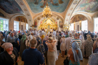 В праздник Вознесения Господня, в день памяти Апостола и евангелиста Иоанна Богослова, митрополит Орловский и Болховский Тихон возглавил Божественную литургию в Богоявленском соборе города Орла, за которой был совершен чин прославления святого праведного Афанасия, Христа ради юродивого, исповедника. 21 мая 2026 года, г.Орел В праздник Вознесения Господня, в день памяти Апостола и евангелиста Иоанна Богослова, митрополит Орловский и Болховский Тихон возглавил Божественную литургию в Богоявленском соборе города Орла, за которой был совершен чин прославления святого праведного Афанасия, Христа ради юродивого, исповедника. 21 мая 2026 года, г.Орел