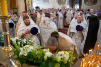 В праздник Вознесения Господня, в день памяти Апостола и евангелиста Иоанна Богослова, митрополит Орловский и Болховский Тихон возглавил Божественную литургию в Богоявленском соборе города Орла, за которой был совершен чин прославления святого праведного Афанасия, Христа ради юродивого, исповедника. 21 мая 2026 года, г.Орел В праздник Вознесения Господня, в день памяти Апостола и евангелиста Иоанна Богослова, митрополит Орловский и Болховский Тихон возглавил Божественную литургию в Богоявленском соборе города Орла, за которой был совершен чин прославления святого праведного Афанасия, Христа ради юродивого, исповедника. 21 мая 2026 года, г.Орел