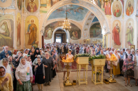 В праздник Вознесения Господня, в день памяти Апостола и евангелиста Иоанна Богослова, митрополит Орловский и Болховский Тихон возглавил Божественную литургию в Богоявленском соборе города Орла, за которой был совершен чин прославления святого праведного Афанасия, Христа ради юродивого, исповедника. 21 мая 2026 года, г.Орел В праздник Вознесения Господня, в день памяти Апостола и евангелиста Иоанна Богослова, митрополит Орловский и Болховский Тихон возглавил Божественную литургию в Богоявленском соборе города Орла, за которой был совершен чин прославления святого праведного Афанасия, Христа ради юродивого, исповедника. 21 мая 2026 года, г.Орел