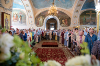 В праздник Вознесения Господня, в день памяти Апостола и евангелиста Иоанна Богослова, митрополит Орловский и Болховский Тихон возглавил Божественную литургию в Богоявленском соборе города Орла, за которой был совершен чин прославления святого праведного Афанасия, Христа ради юродивого, исповедника. 21 мая 2026 года, г.Орел В праздник Вознесения Господня, в день памяти Апостола и евангелиста Иоанна Богослова, митрополит Орловский и Болховский Тихон возглавил Божественную литургию в Богоявленском соборе города Орла, за которой был совершен чин прославления святого праведного Афанасия, Христа ради юродивого, исповедника. 21 мая 2026 года, г.Орел