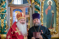 В Неделю 9-ю по Пятидесятнице, день памяти святого пророка Илии (IX век до Рождества Христова), митрополит Орловский и Болховский Тихон возглавил престольные торжества и совершил Божественную литургию в Николо-Песковском храме города Орла. 2 августа 2026 года В Неделю 9-ю по Пятидесятнице, день памяти святого пророка Илии (IX век до Рождества Христова), митрополит Орловский и Болховский Тихон возглавил престольные торжества и совершил Божественную литургию в Николо-Песковском храме города Орла. 2 августа 2026 года