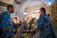 В канун праздника Успения Пресвятой Владычицы нашей Богородицы и Приснодевы Марии, митрополит Орловский и Болховский Тихон возглавил всенощное бдение с чином погребения Божией Матери в Успенском (Михаило-Архангельском) соборе города Орла. 27 августа 2026 года. В канун праздника Успения Пресвятой Владычицы нашей Богородицы и Приснодевы Марии, митрополит Орловский и Болховский Тихон возглавил всенощное бдение с чином погребения Божией Матери в Успенском (Михаило-Архангельском) соборе города Орла. 27 августа 2026 года.