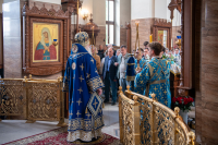 В праздник Успения Пресвятой Владычицы нашей Богородицы и Приснодевы Марии, митрополит Орловский и Болховский Тихон совершил Божественную литургию и возглавил престольные торжества в Свято-Успенском монастыре Орла. 28 августа 2026 года В праздник Успения Пресвятой Владычицы нашей Богородицы и Приснодевы Марии, митрополит Орловский и Болховский Тихон совершил Божественную литургию и возглавил престольные торжества в Свято-Успенском монастыре Орла. 28 августа 2026 года