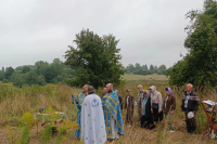 В канун праздника Успения Пресвятой Богородицы, в древнем Успенском храме села Шеино Мценского района впервые за многие десятилетия вновь совершена Божественная литургия. 27 августа 2026 года, Мценский район В канун праздника Успения Пресвятой Богородицы, в древнем Успенском храме села Шеино Мценского района впервые за многие десятилетия вновь совершена Божественная литургия. 27 августа 2026 года, Мценский район