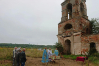 В канун праздника Успения Пресвятой Богородицы, в древнем Успенском храме села Шеино Мценского района впервые за многие десятилетия вновь совершена Божественная литургия. 27 августа 2026 года, Мценский район В канун праздника Успения Пресвятой Богородицы, в древнем Успенском храме села Шеино Мценского района впервые за многие десятилетия вновь совершена Божественная литургия. 27 августа 2026 года, Мценский район