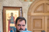 В Неделю 13-ю по Пятидесятнице, день памяти преподобного Пимена Угрешского и преподобного Алипия, иконописца Печерского, в Ближних пещерах, митрополит Орловский и Болховский Тихон возглавил Божественную литургию в храме Казанской иконы Божией Матери города Орла. 30 августа 2026 года В Неделю 13-ю по Пятидесятнице, день памяти преподобного Пимена Угрешского и преподобного Алипия, иконописца Печерского, в Ближних пещерах, митрополит Орловский и Болховский Тихон возглавил Божественную литургию в храме Казанской иконы Божией Матери города Орла. 30 августа 2026 года