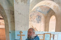 В день празднования Почаевской иконы Божией Матери, благочинный Троснянско-Кромского округа, настоятель Свято-Никольского храма поселка Кромы протоиерей Виктор Титов совершил Божественную литургию в руинированном храме в честь пророка Илии села Апальково. 5 августа 2026 года, Кромской район Орловской области. В день празднования Почаевской иконы Божией Матери, благочинный Троснянско-Кромского округа, настоятель Свято-Никольского храма поселка Кромы протоиерей Виктор Титов совершил Божественную литургию в руинированном храме в честь пророка Илии села Апальково. 5 августа 2026 года, Кромской район Орловской области.