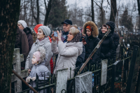 В день памяти святителя Афанасия Великого, митрополит Орловский и Болховский Тихон совершил заупокойную литию на могиле блаженного старца Афанасия Сайко, расположенной на Крестительском кладбище города Орла. 31 января 2025 года.