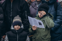 В день памяти святителя Афанасия Великого, митрополит Орловский и Болховский Тихон совершил заупокойную литию на могиле блаженного старца Афанасия Сайко, расположенной на Крестительском кладбище города Орла. 31 января 2025 года.