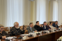 Протоиерей Василий Иванов принял участие в заседании координационного совета по вопросам межнациональных и межконфессиональных отношений при Губернаторе Орловской области. 15 сентября 23026 года, г. Орел