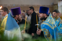 В канун праздника Рождества Пресвятой Богородицы и дня памяти иконы Божией Матери «Знамение» Курская-Коренная, митрополит Орловский и Болховский Тихон возглавил всенощное бдение в храме иконы Божией Матери «Знамение» Курская-Коренная города Орла.20 сентября 2026 года. В канун праздника Рождества Пресвятой Богородицы и дня памяти иконы Божией Матери «Знамение» Курская-Коренная, митрополит Орловский и Болховский Тихон возглавил всенощное бдение в храме иконы Божией Матери «Знамение» Курская-Коренная города Орла.20 сентября 2026 года.