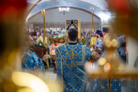В канун праздника Рождества Пресвятой Богородицы и дня памяти иконы Божией Матери «Знамение» Курская-Коренная, митрополит Орловский и Болховский Тихон возглавил всенощное бдение в храме иконы Божией Матери «Знамение» Курская-Коренная города Орла.20 сентября 2026 года. В канун праздника Рождества Пресвятой Богородицы и дня памяти иконы Божией Матери «Знамение» Курская-Коренная, митрополит Орловский и Болховский Тихон возглавил всенощное бдение в храме иконы Божией Матери «Знамение» Курская-Коренная города Орла.20 сентября 2026 года.