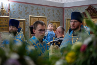 В канун праздника Рождества Пресвятой Богородицы и дня памяти иконы Божией Матери «Знамение» Курская-Коренная, митрополит Орловский и Болховский Тихон возглавил всенощное бдение в храме иконы Божией Матери «Знамение» Курская-Коренная города Орла.20 сентября 2026 года. В канун праздника Рождества Пресвятой Богородицы и дня памяти иконы Божией Матери «Знамение» Курская-Коренная, митрополит Орловский и Болховский Тихон возглавил всенощное бдение в храме иконы Божией Матери «Знамение» Курская-Коренная города Орла.20 сентября 2026 года.