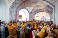 В празднование Собора святых Орловской митрополии, Сретения Владимирской иконы Пресвятой Богородицы, день памяти священноисповедника Георгия Коссова, митрополит Орловский и Болховский Тихон и епископ Ливенский и Малоархангельский Нектарий возглавили Божественную Литургию в Спасо-Преображенском соборе города Болхова. 8 сентября 2026 года. В празднование Собора святых Орловской митрополии, Сретения Владимирской иконы Пресвятой Богородицы, день памяти священноисповедника Георгия Коссова, митрополит Орловский и Болховский Тихон и епископ Ливенский и Малоархангельский Нектарий возглавили Божественную Литургию в Спасо-Преображенском соборе города Болхова. 8 сентября 2026 года.