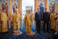 В празднование Собора святых Орловской митрополии, Сретения Владимирской иконы Пресвятой Богородицы, день памяти священноисповедника Георгия Коссова, митрополит Орловский и Болховский Тихон и епископ Ливенский и Малоархангельский Нектарий возглавили Божественную Литургию в Спасо-Преображенском соборе города Болхова. 8 сентября 2026 года. В празднование Собора святых Орловской митрополии, Сретения Владимирской иконы Пресвятой Богородицы, день памяти священноисповедника Георгия Коссова, митрополит Орловский и Болховский Тихон и епископ Ливенский и Малоархангельский Нектарий возглавили Божественную Литургию в Спасо-Преображенском соборе города Болхова. 8 сентября 2026 года.