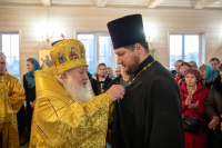В Неделю 26-ю по Пятидесятнице, день памяти святой великомученицы Екатерины, митрополит Орловский и Болховский Тихон совершил Божественную литургию в храме священноисповедника Георгия Коссова в микрорайоне Болховский города Орла, 7 декабря 2025 года.