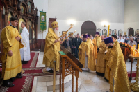В Неделю 19-ю по Пятидесятнице, преподобного Харитона Исповедника, преподобных схимонаха Кирилла и схимонахини Марии, родителей преподобного Сергия Радонежского, Собора преподобных отцов Киево-Печерских, в Ближних пещерах почивающих, Обре́тения мощей преподобномученицы великой княгини Елисаветы,митрополит Орловский и Болховский Тихон возглавил Божественную литургию и совершил две хиротонии в храме святой блаженной Матроны Московской города Орла. 11 октября 2026 года.