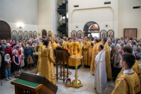 В Неделю 19-ю по Пятидесятнице, преподобного Харитона Исповедника, преподобных схимонаха Кирилла и схимонахини Марии, родителей преподобного Сергия Радонежского, Собора преподобных отцов Киево-Печерских, в Ближних пещерах почивающих, Обре́тения мощей преподобномученицы великой княгини Елисаветы,митрополит Орловский и Болховский Тихон возглавил Божественную литургию и совершил две хиротонии в храме святой блаженной Матроны Московской города Орла. 11 октября 2026 года.
