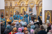 В праздник Покрова Пресвятой Богородицы, митрополит Орловский и Болховский Тихон возглавил престольные торжества в Покровском храме города Мценска. 14 октября 2026 года