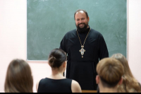 Клириком Богоявленского храма протоиерей Сергий Гаврюшин встретился со студентами института культуры, 16 октября 2026 года Клириком Богоявленского храма протоиерей Сергий Гаврюшин встретился со студентами института культуры, 16 октября 2026 года
