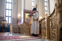 В Неделю 20-ю по Пятидесятнице, день памяти святителей Московских, митрополит Орловский и Болховский Тихон совершил Божественную литургию и диаконскую хиротонию в Свято-Успенском монастыре города Орла. 18 октября 2026 года