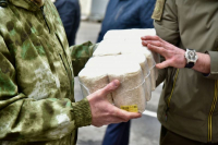 Митрополит Орловский и Болховский Тихон совместно с губернатором Андреем Клычковым направили бронированный автомобиль и гуманитарный груз бойцам СВО, 24 октября 2026 года Митрополит Орловский и Болховский Тихон совместно с губернатором Андреем Клычковым направили бронированный автомобиль и гуманитарный груз бойцам СВО, 24 октября 2026 года