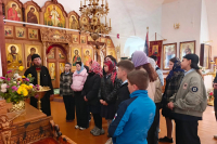 Настоятель Вознесенского храма иерей Михаил Красюк провел экскурсию для учащихся 7 «А» класса школы № 1. 29 сентября 2026 года, г.Мценск Настоятель Вознесенского храма иерей Михаил Красюк провел экскурсию для учащихся 7 «А» класса школы № 1. 29 сентября 2026 года, г.Мценск