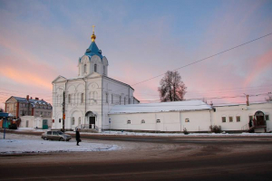 Архиерейская Божественная литургия в Собор святых славных и всехвальных 12-ти апостолов и в день памяти Балыкинской иконы Божией Матери Архиерейская Божественная литургия в Собор святых славных и всехвальных 12-ти апостолов и в день памяти Балыкинской иконы Божией Матери