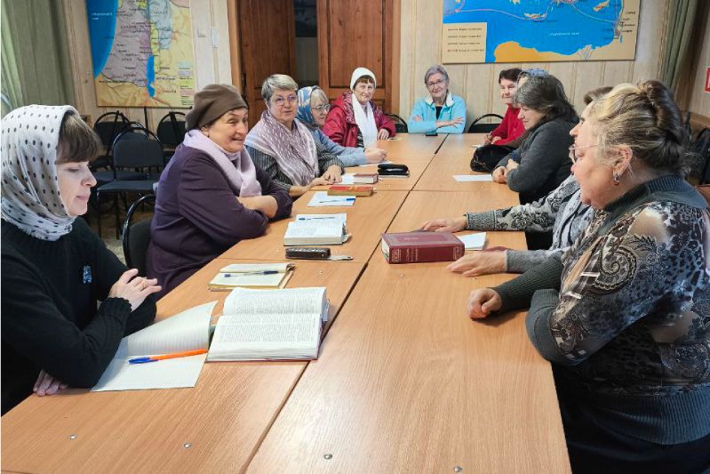 Библейская группа Николо-Песковского прихода посетила новое занятие патриаршей программы «Изучаем Библию»