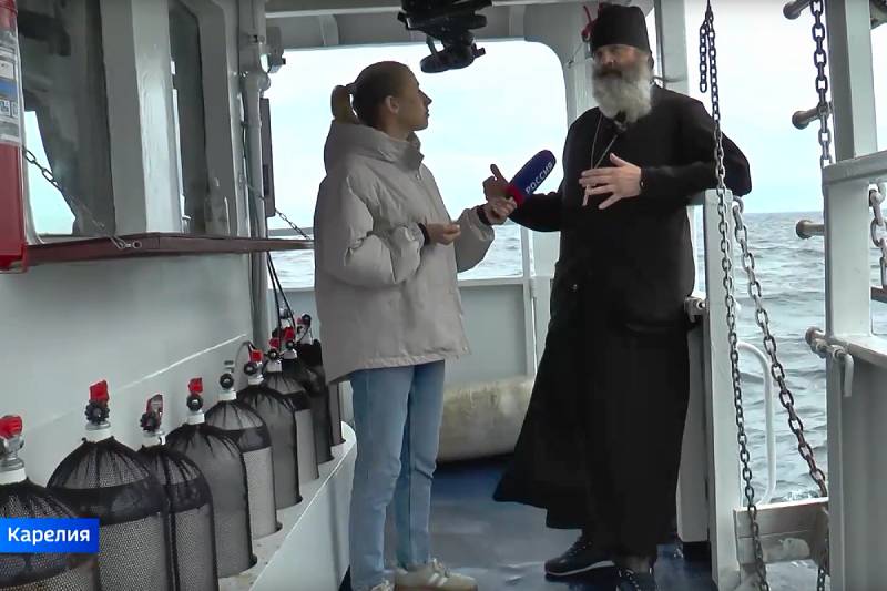 Настоятель мужской монастыря во имя святого Кукши принял участие в съемках сюжета о путешествии Николая Лескова на Валаам