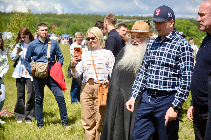 В селе Льгов прошёл один из самых ярких фольклорных праздников региона В селе Льгов прошёл один из самых ярких фольклорных праздников региона