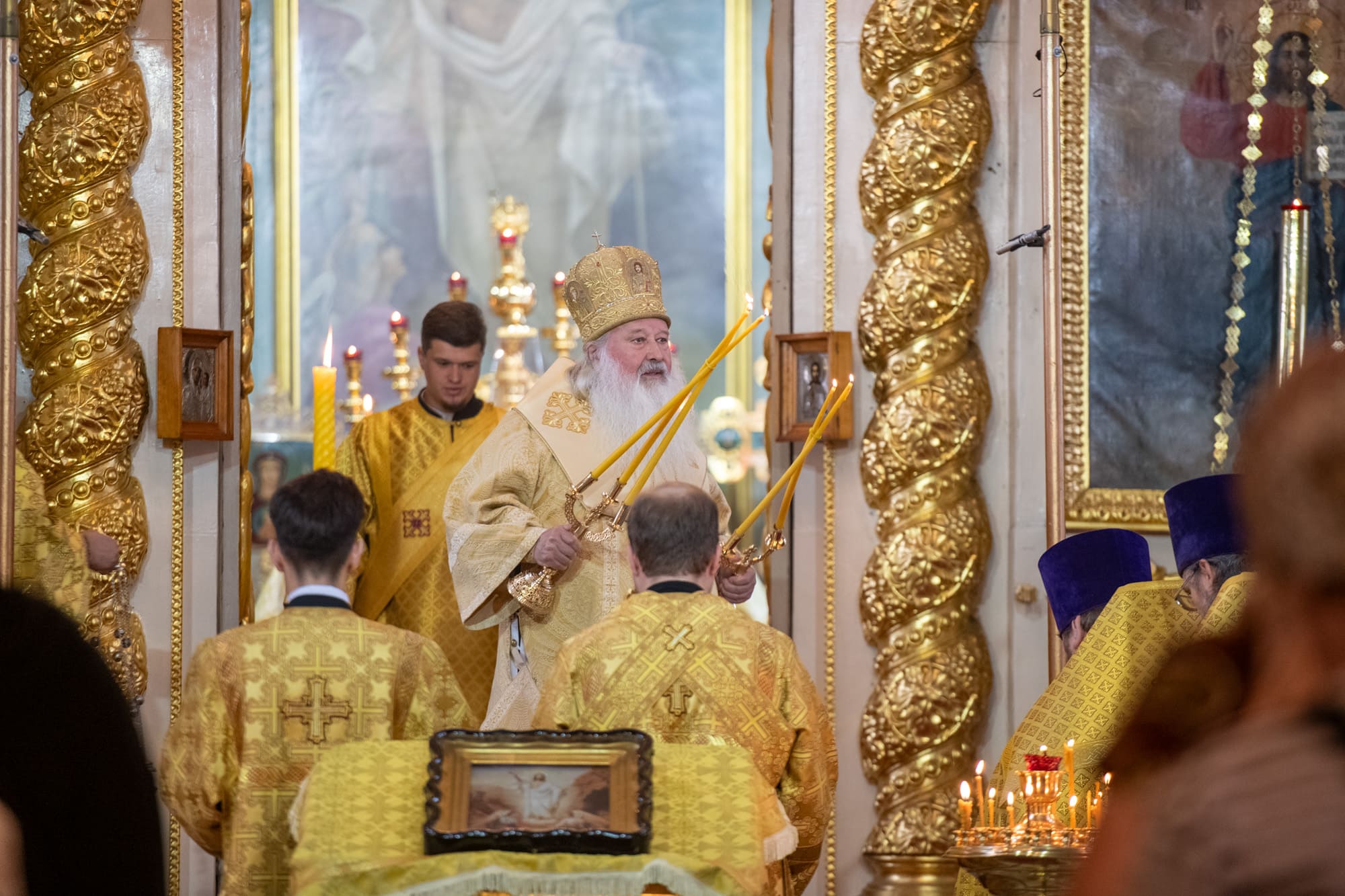 В Неделю памяти святых отцов шести Вселенских Соборов Владыка Тихон совершил Литургию в Ахтырском кафедральном соборе В Неделю памяти святых отцов шести Вселенских Соборов Владыка Тихон совершил Литургию в Ахтырском кафедральном соборе