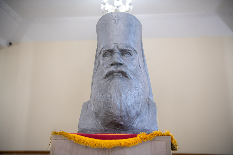 Музею Орловской епархии передан бюст митрополита Флавиана (Городецкого) Музею Орловской епархии передан бюст митрополита Флавиана (Городецкого)