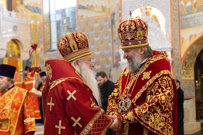 Владыка Тихон совершил вечерню и утреню Пасхальным чином в обновленном Воскресенском соборе Твери Владыка Тихон совершил вечерню и утреню Пасхальным чином в обновленном Воскресенском соборе Твери