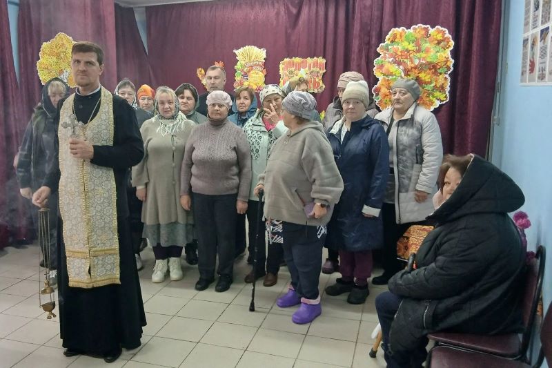 Мценские священнослужители продолжают миссионерскую работу в отдалённых сёлах и деревнях